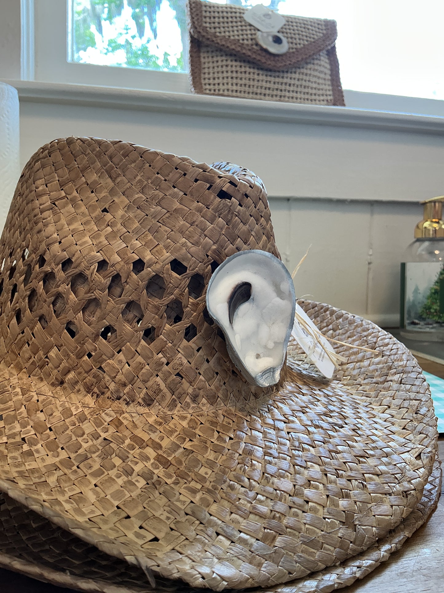 Straw hat w oyster